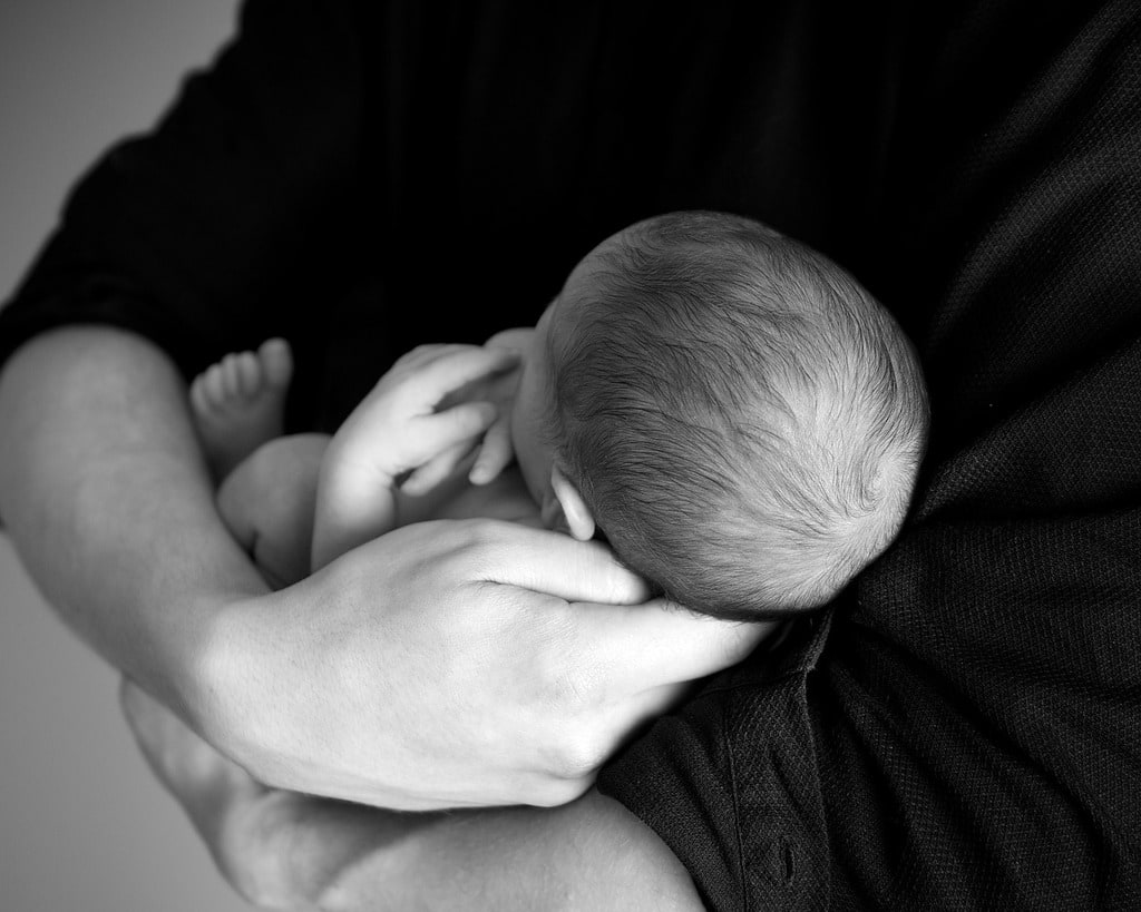 Les meilleures astuces pour bien accueillir bébé à la maison